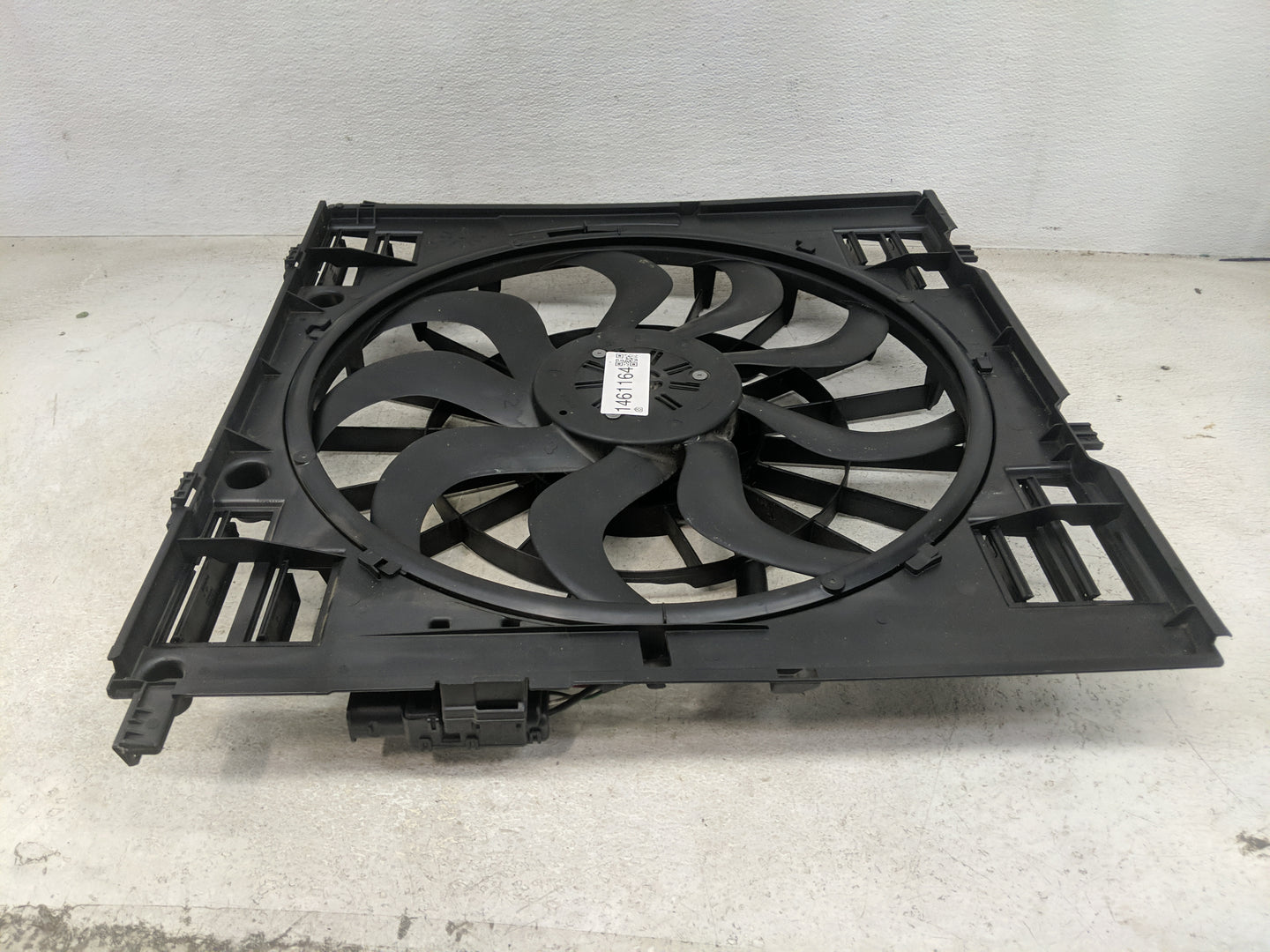 2020-2022 Bmw X3 Electric Radiator Cooling Fan Motor Assembly 1461164 - Oemusedautoparts1.com