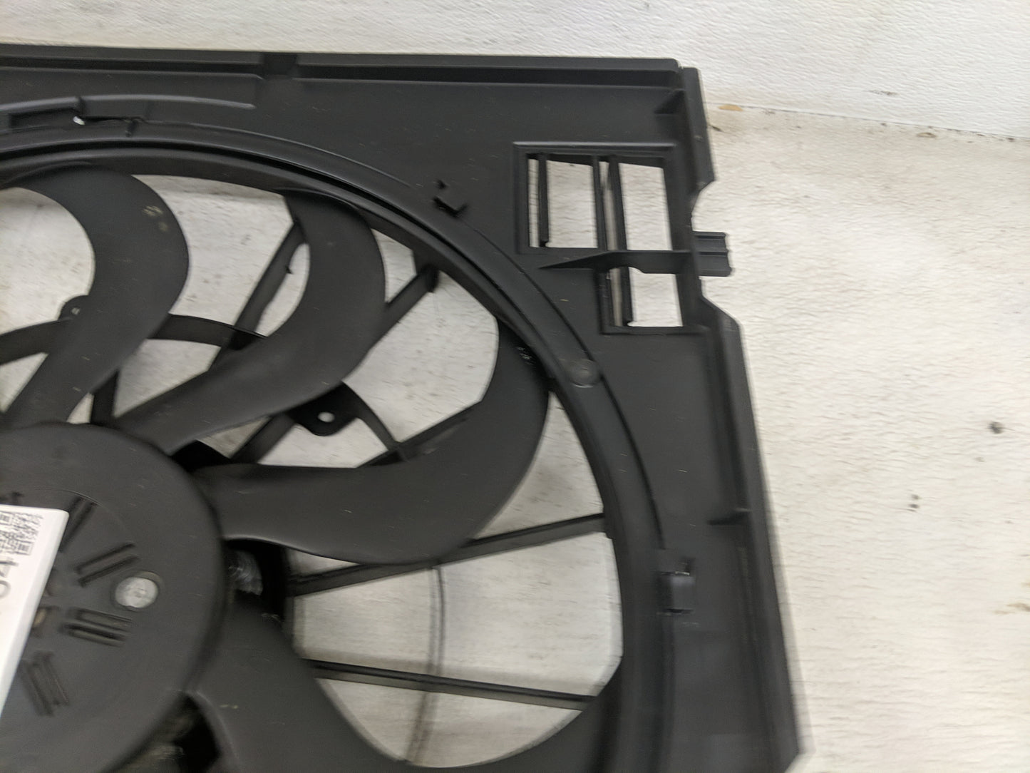 2020-2022 Bmw X3 Electric Radiator Cooling Fan Motor Assembly 1461164 - Oemusedautoparts1.com
