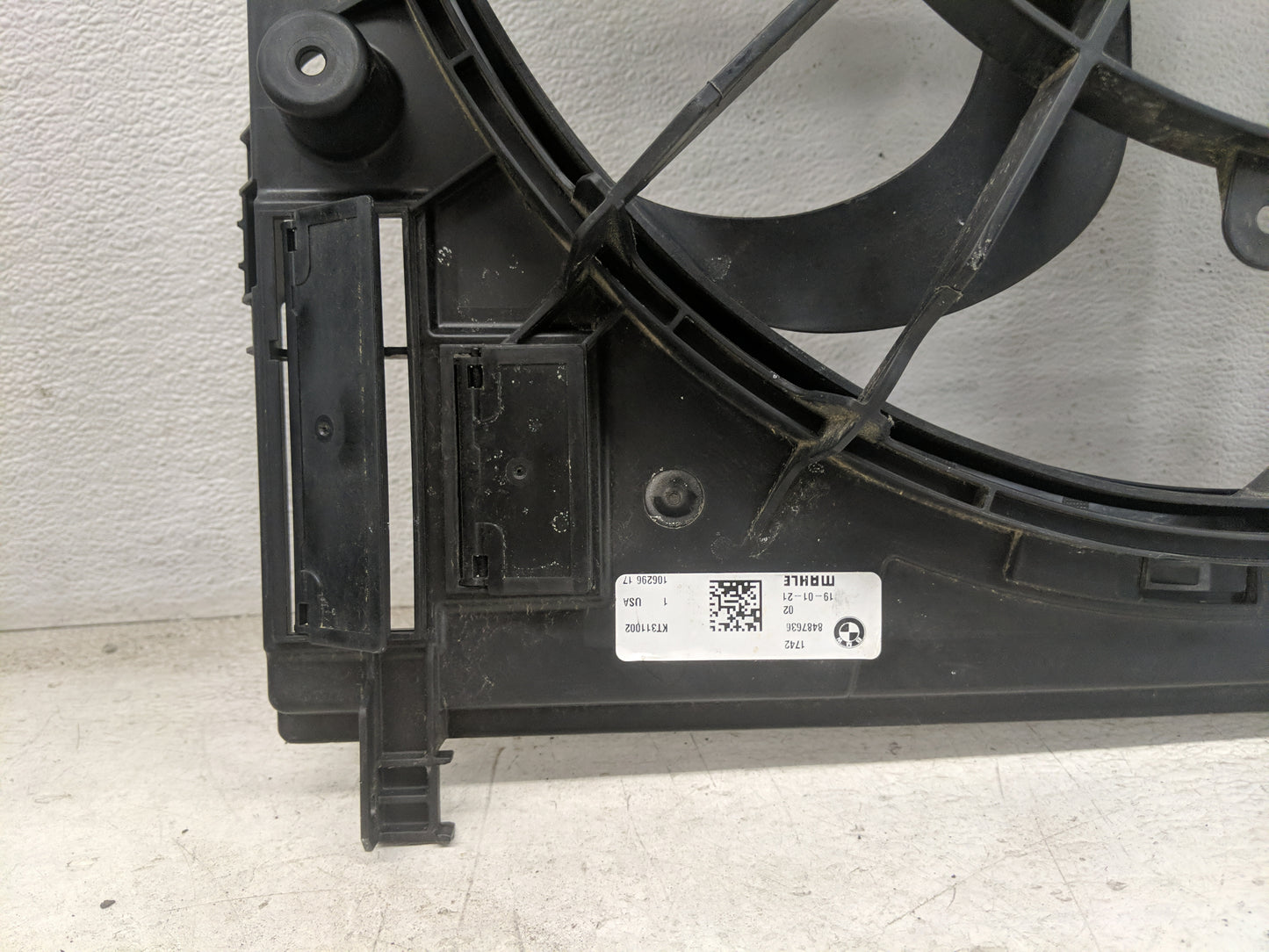 2020-2022 Bmw X3 Electric Radiator Cooling Fan Motor Assembly 1461467 - Oemusedautoparts1.com