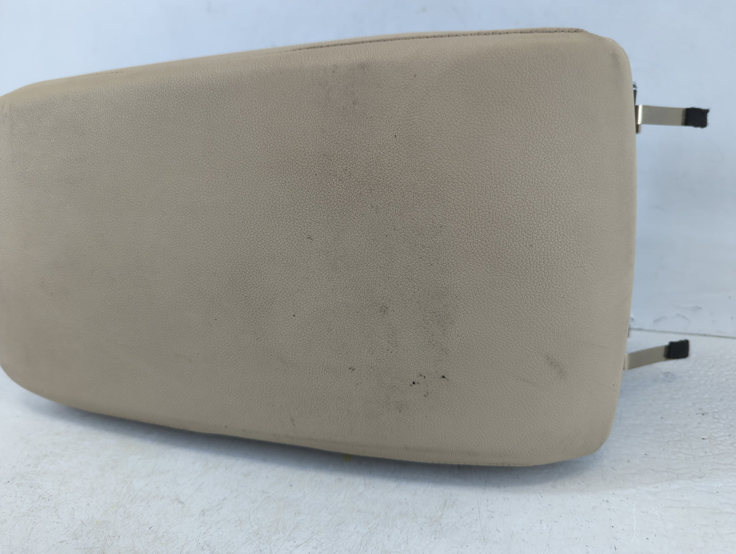 2021 Bmw X3 Center Console Armrest Cover Lid Beige - Oemusedautoparts1.com