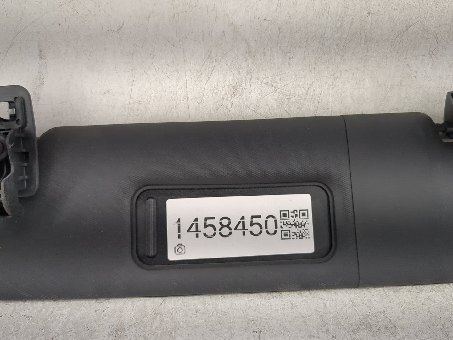 2021 Bmw Z4 Sun Visor Shade Replacement Driver Left Mirror Fits OEM Used Auto Parts - Oemusedautoparts1.com