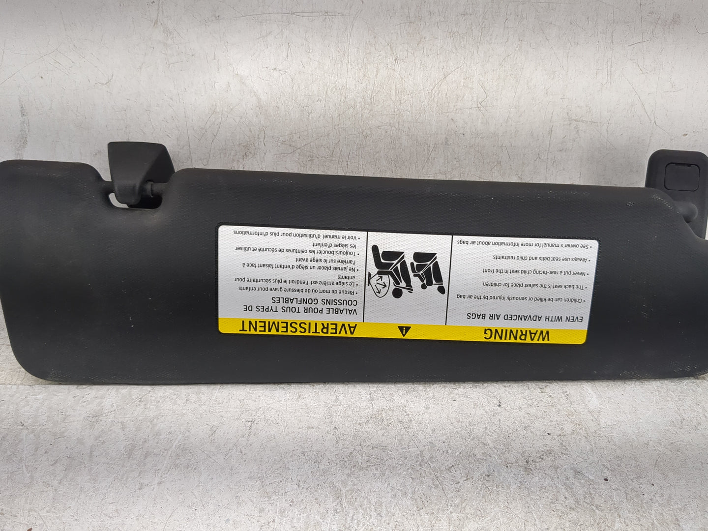 2021 Bmw Z4 Sun Visor Shade Replacement Driver Left Mirror Fits OEM Used Auto Parts - Oemusedautoparts1.com