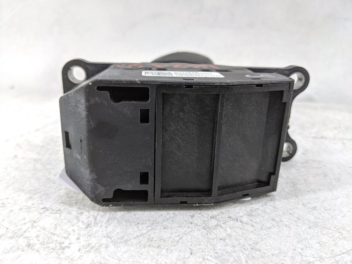 2021 Buick Enclave Floor Console Assembly Shifter Black - Oemusedautoparts1.com