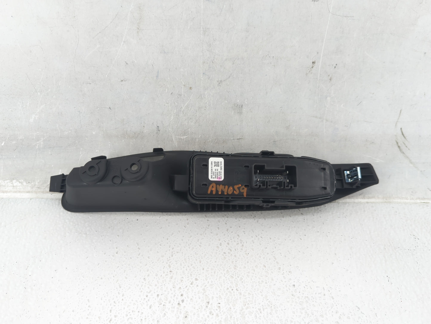 2018-2020 Buick Enclave Master Power Window Switch Replacement Driver Side Left P/N:84513464 Fits OEM Used Auto Parts - Oemu