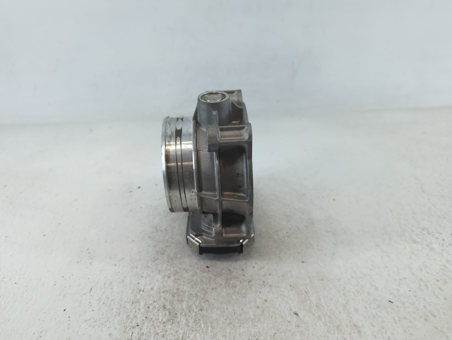 2012-2020 Buick Enclave Throttle Body P/N:12670981AA Fits Fits 2012 2013 2014 2015 2016 2017 2018 2019 2020 2021 2022 OEM Us