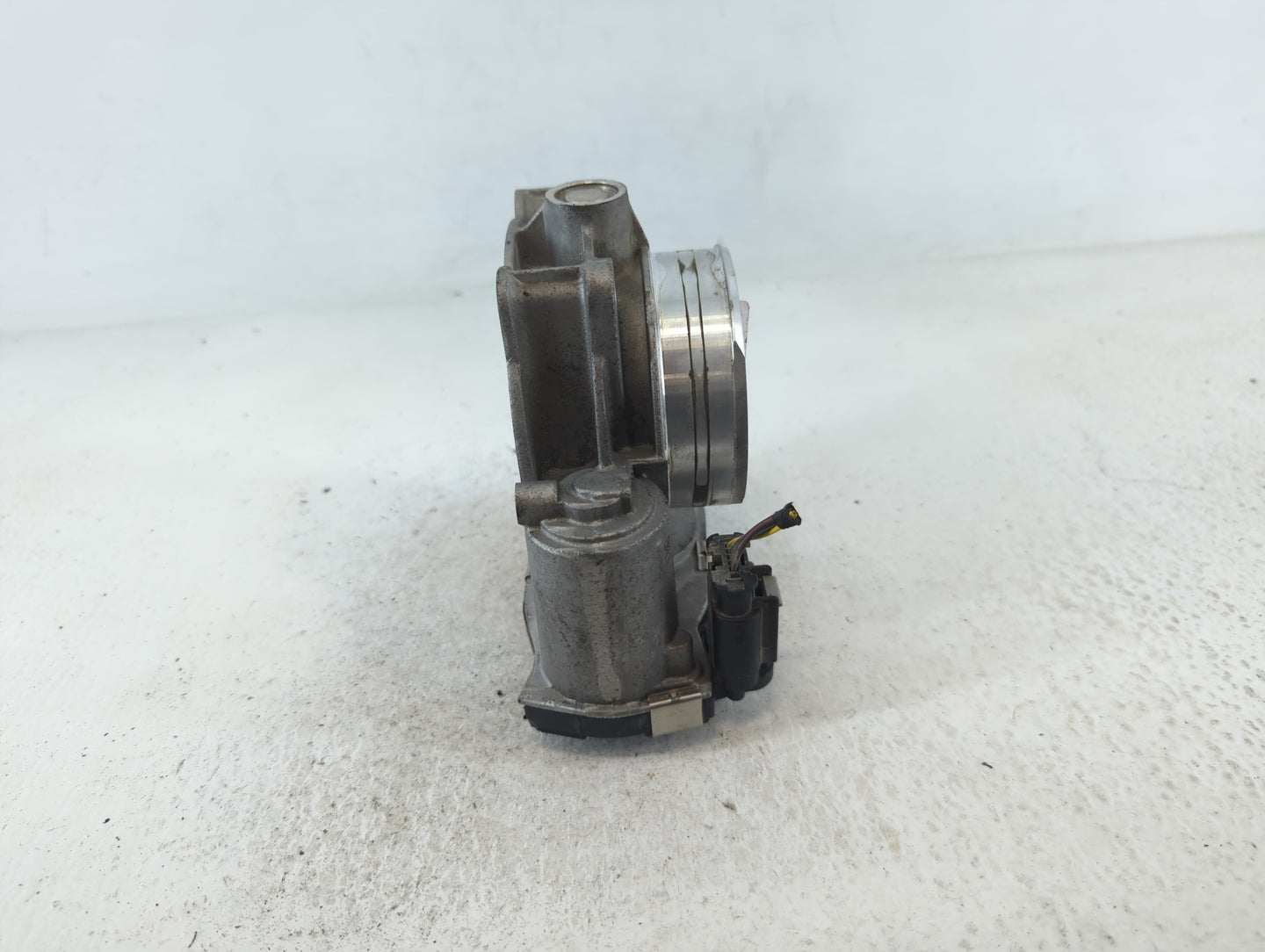 2012-2020 Buick Enclave Throttle Body P/N:12670981AA Fits Fits 2012 2013 2014 2015 2016 2017 2018 2019 2020 2021 2022 OEM Us