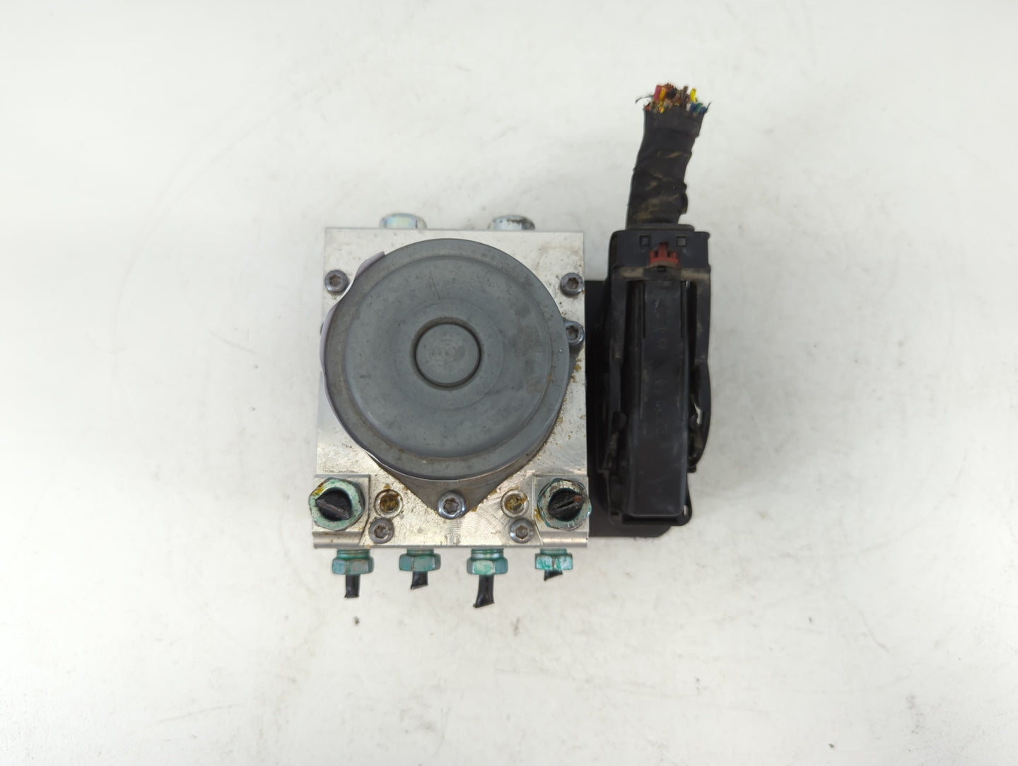2019-2020 Buick Enclave ABS Pump Control Module Replacement P/N:85516088 Fits Fits 2019 2020 2021 2022 OEM Used Auto Parts -