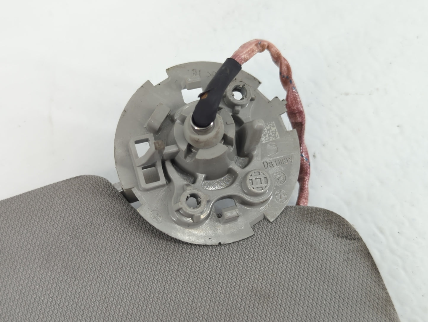 2018-2020 Buick Enclave Sun Visor Shade Replacement Passenger Right Mirror Fits Fits 2018 2019 2020 OEM Used Auto Parts - Oe