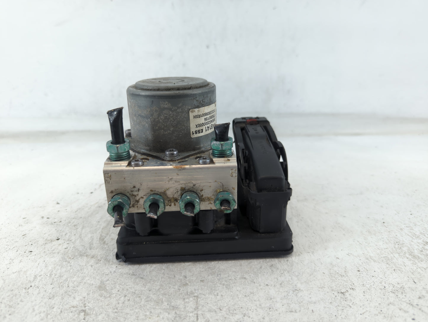 2019-2020 Buick Enclave ABS Pump Control Module Replacement P/N:84728141 Fits Fits 2019 2020 2021 2022 OEM Used Auto Parts -