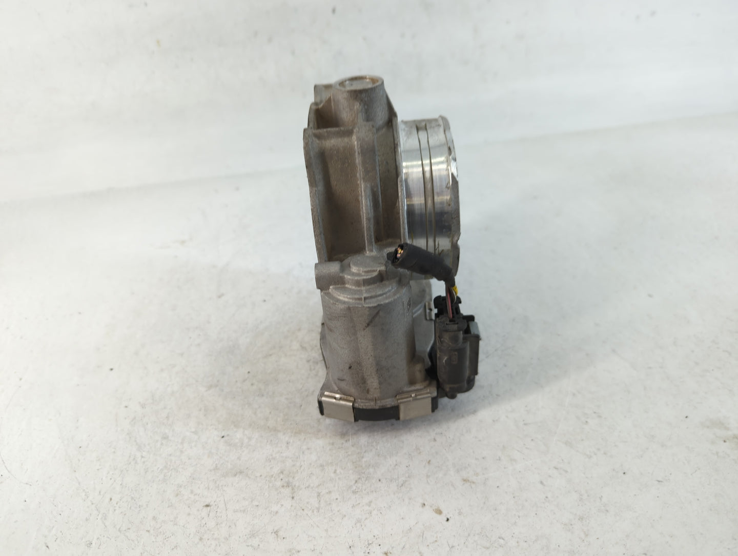 2012-2020 Buick Enclave Throttle Body P/N:12670981AA Fits Fits 2012 2013 2014 2015 2016 2017 2018 2019 2020 2021 2022 OEM Us