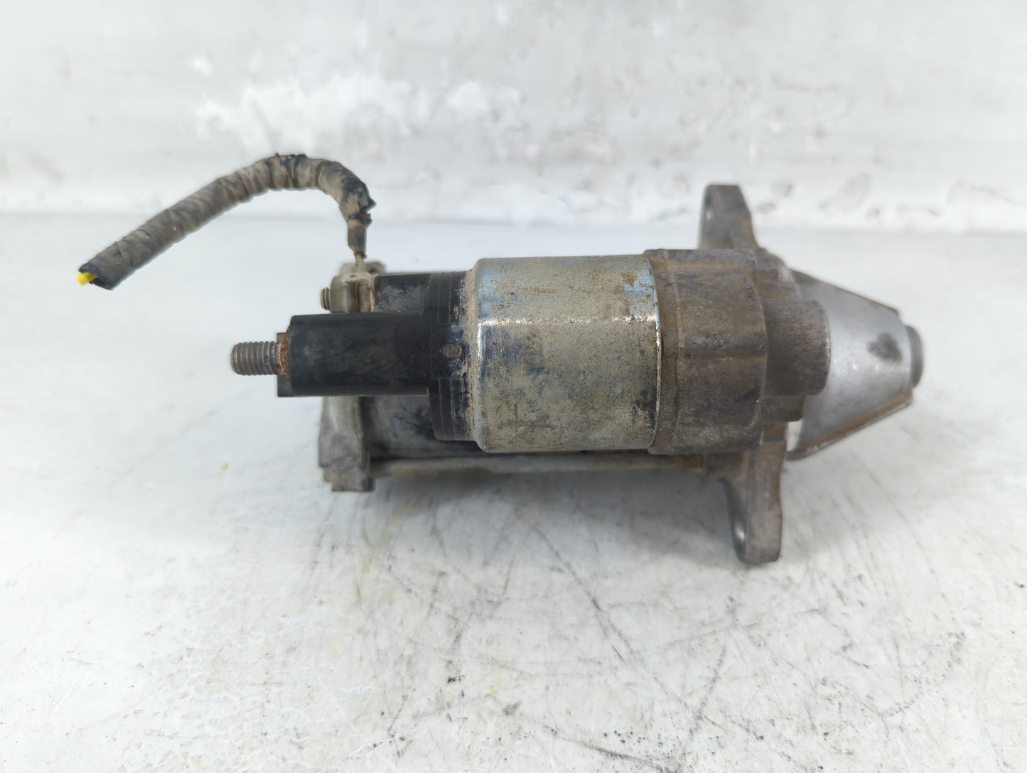 2014-2021 Buick Encore Car Starter Motor Solenoid OEM P/N:25 200 067 Fits Fits 2014 2015 2016 2017 2018 2019 2020 2021 OEM U