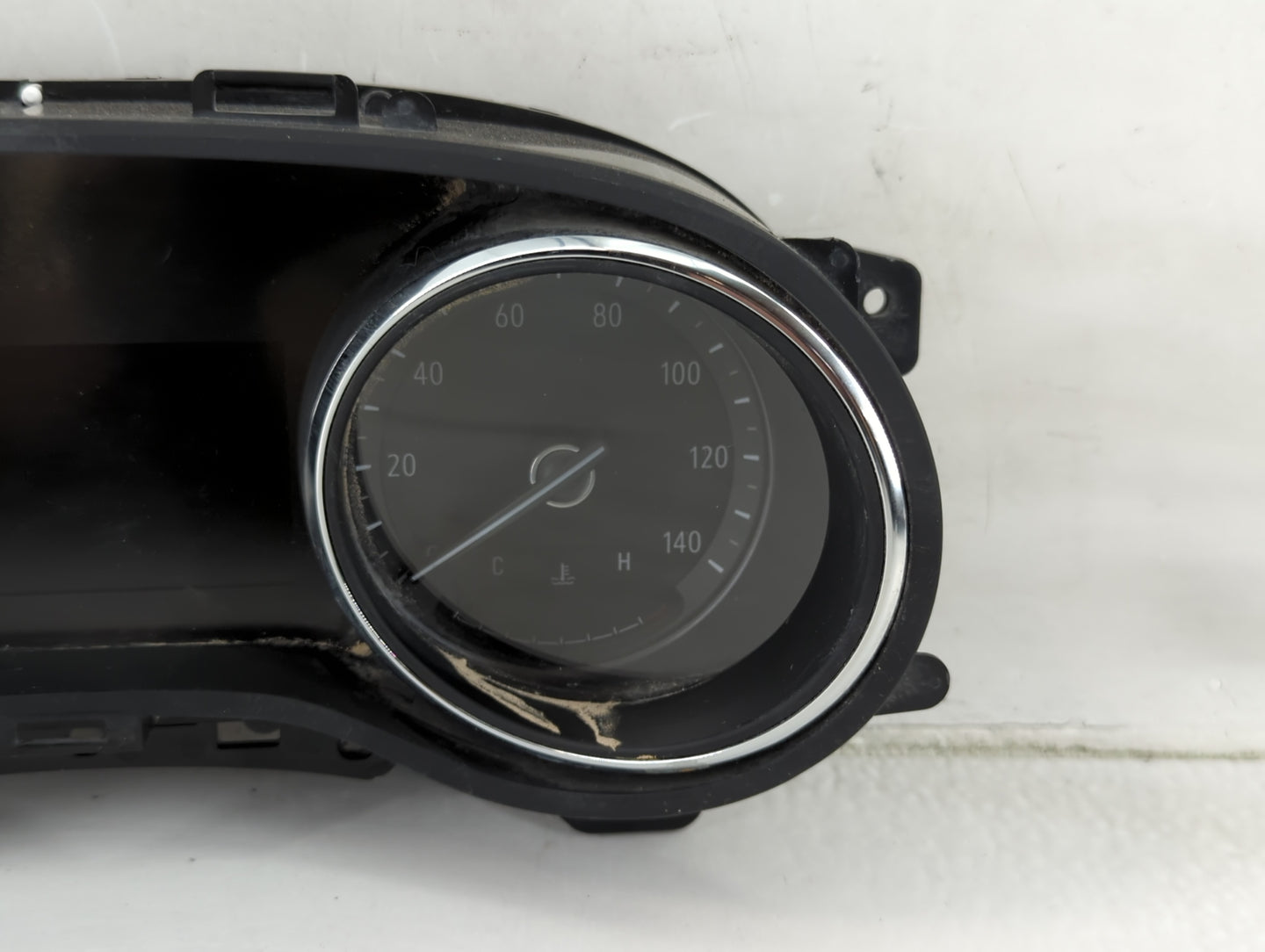 2019-2021 Buick Encore Instrument Cluster Speedometer Gauges P/N:60005852 Fits Fits 2019 2020 2021 OEM Used Auto Parts - Oem