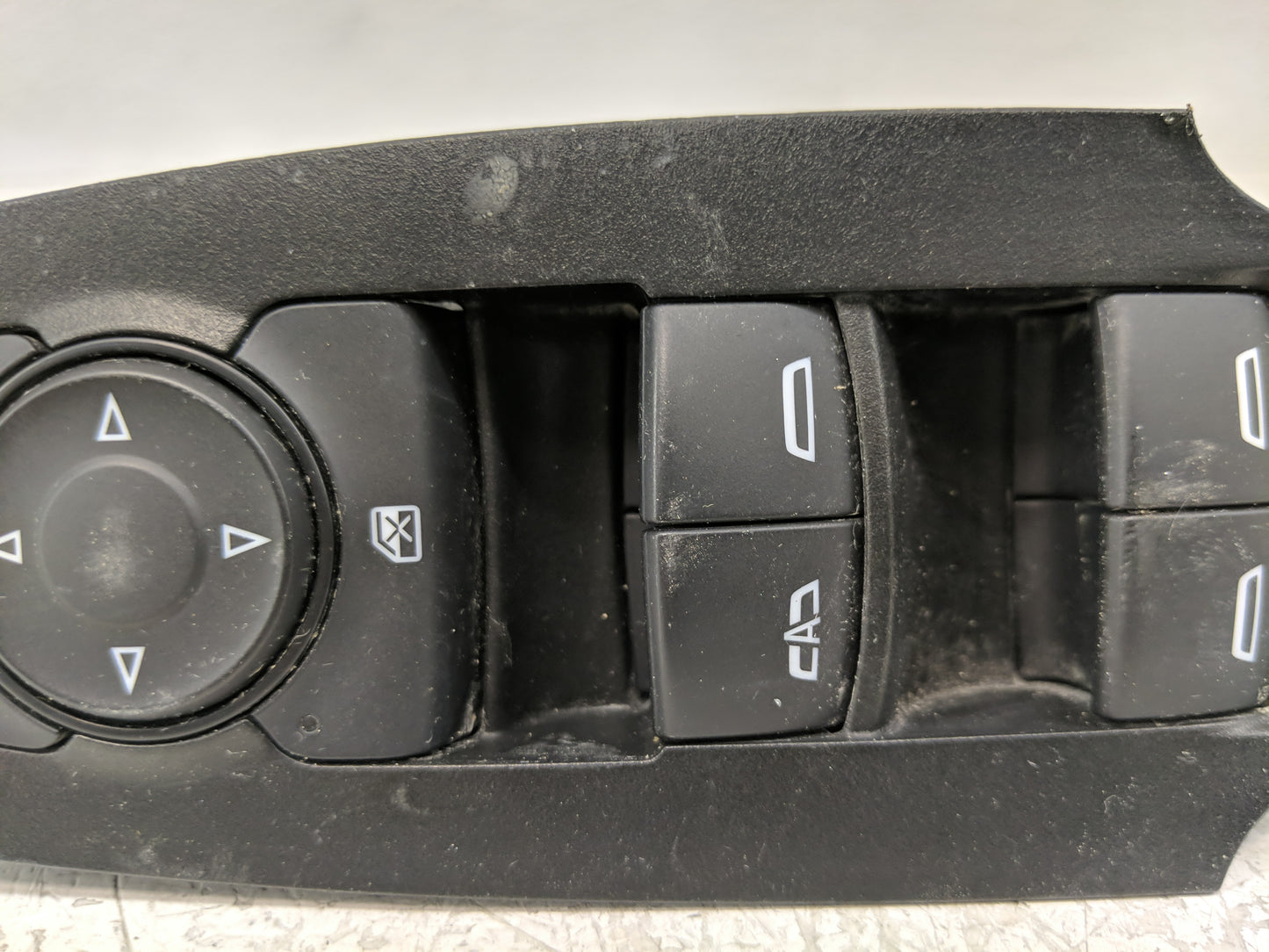 2021 Buick Encore Master Power Window Switch Replacement Driver Side Left P/N:84513464 Fits OEM Used Auto Parts - Oemusedaut