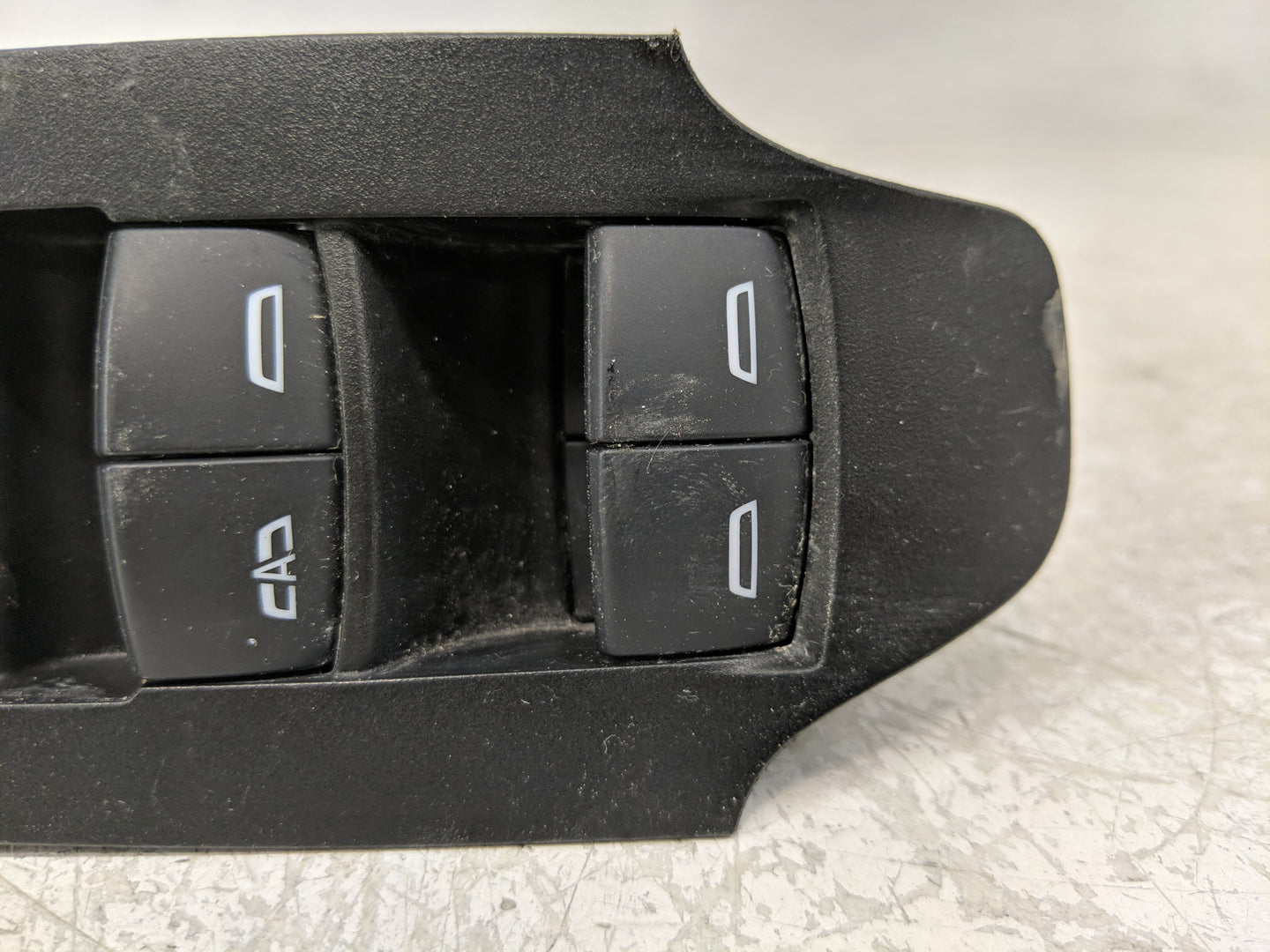 2021 Buick Encore Master Power Window Switch Replacement Driver Side Left P/N:84513464 Fits OEM Used Auto Parts - Oemusedaut