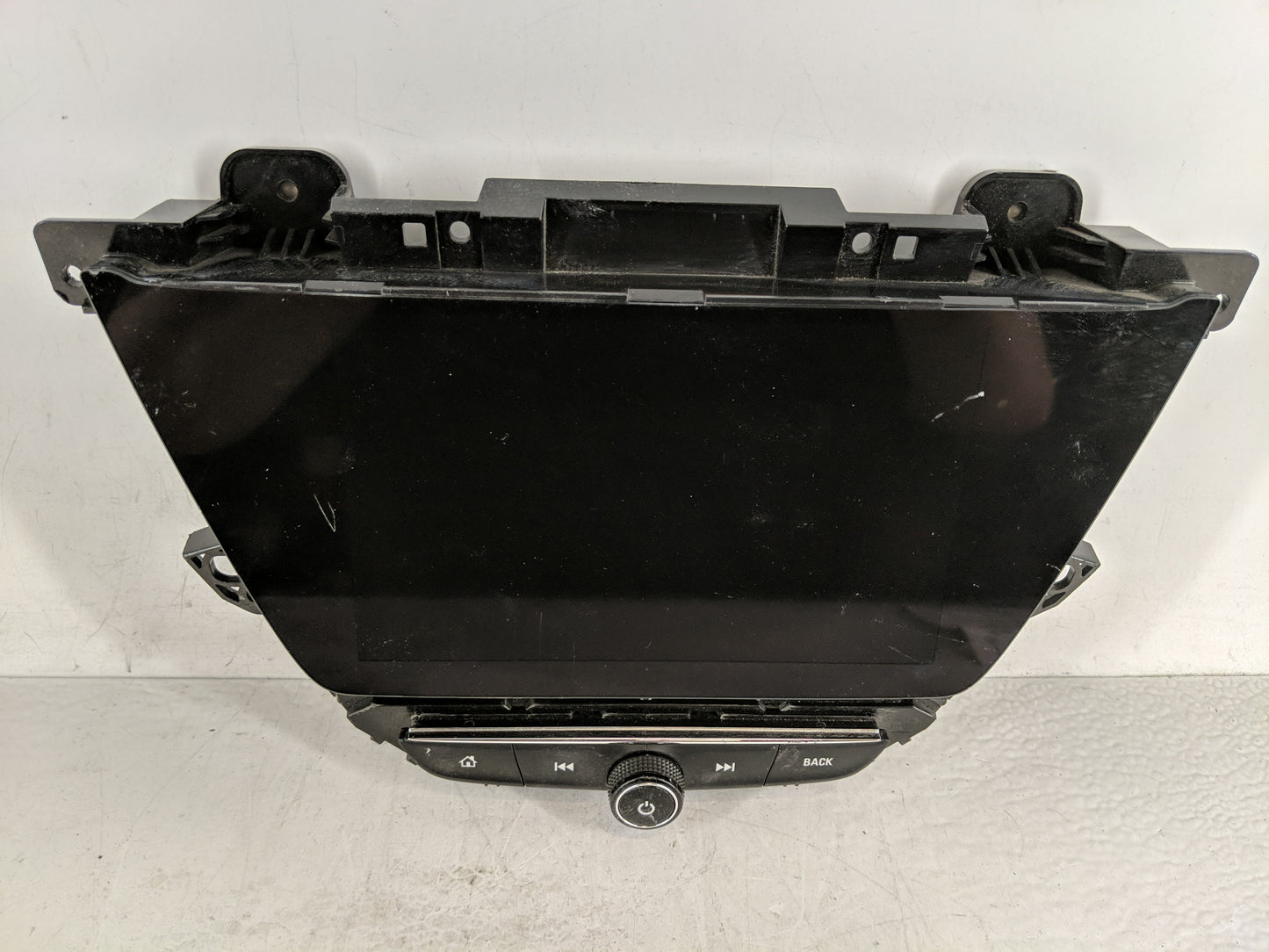 2020-2021 Buick Encore Radio AM FM Cd Player Receiver Replacement P/N:42721360 Fits Fits 2020 2021 OEM Used Auto Parts - Oem