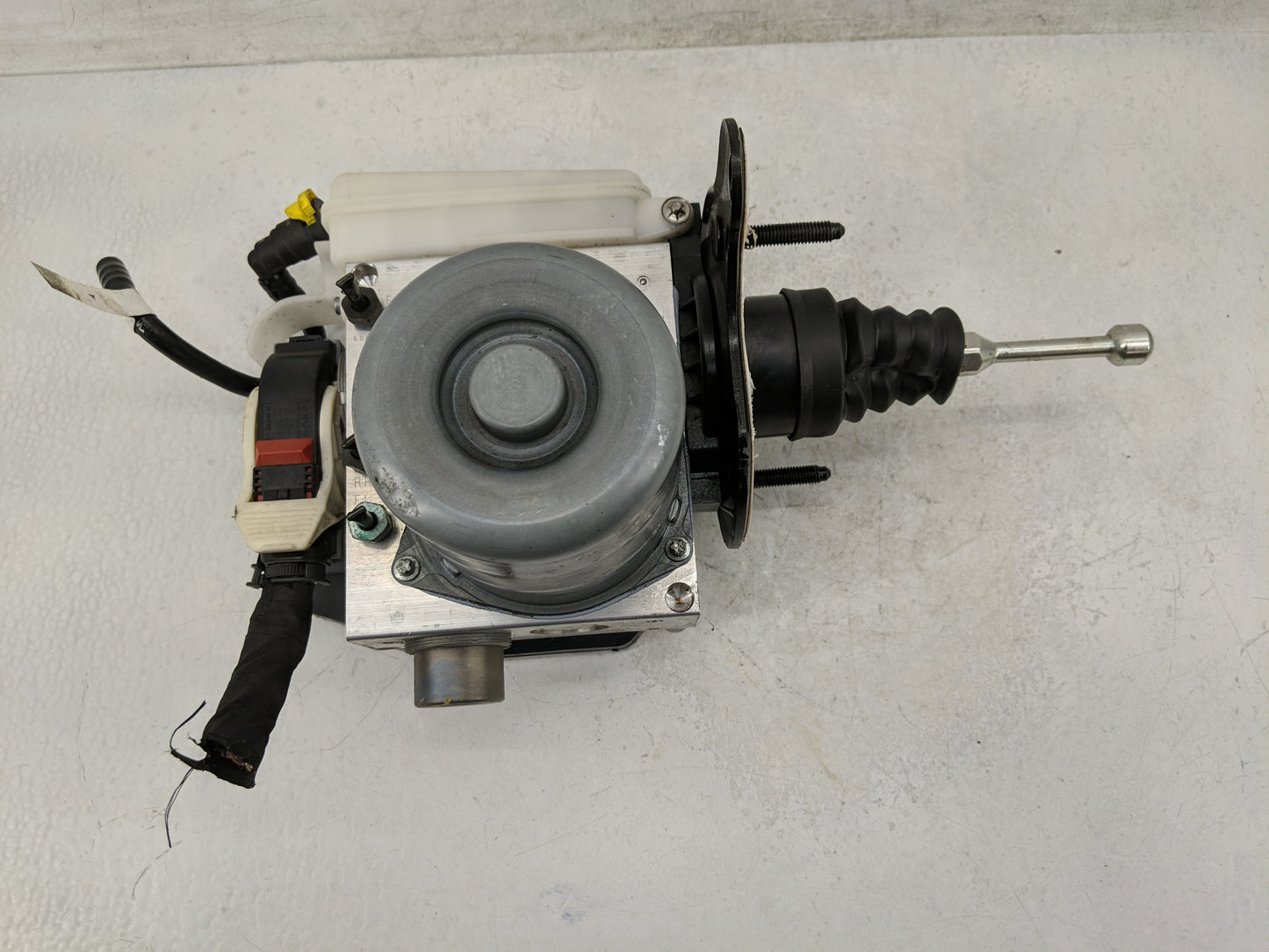 2021 Buick Encore PCM Engine Control Computer ECU ECM PCU OEM P/N:60004350 0265022122 Fits OEM Used Auto Parts - Oemusedauto