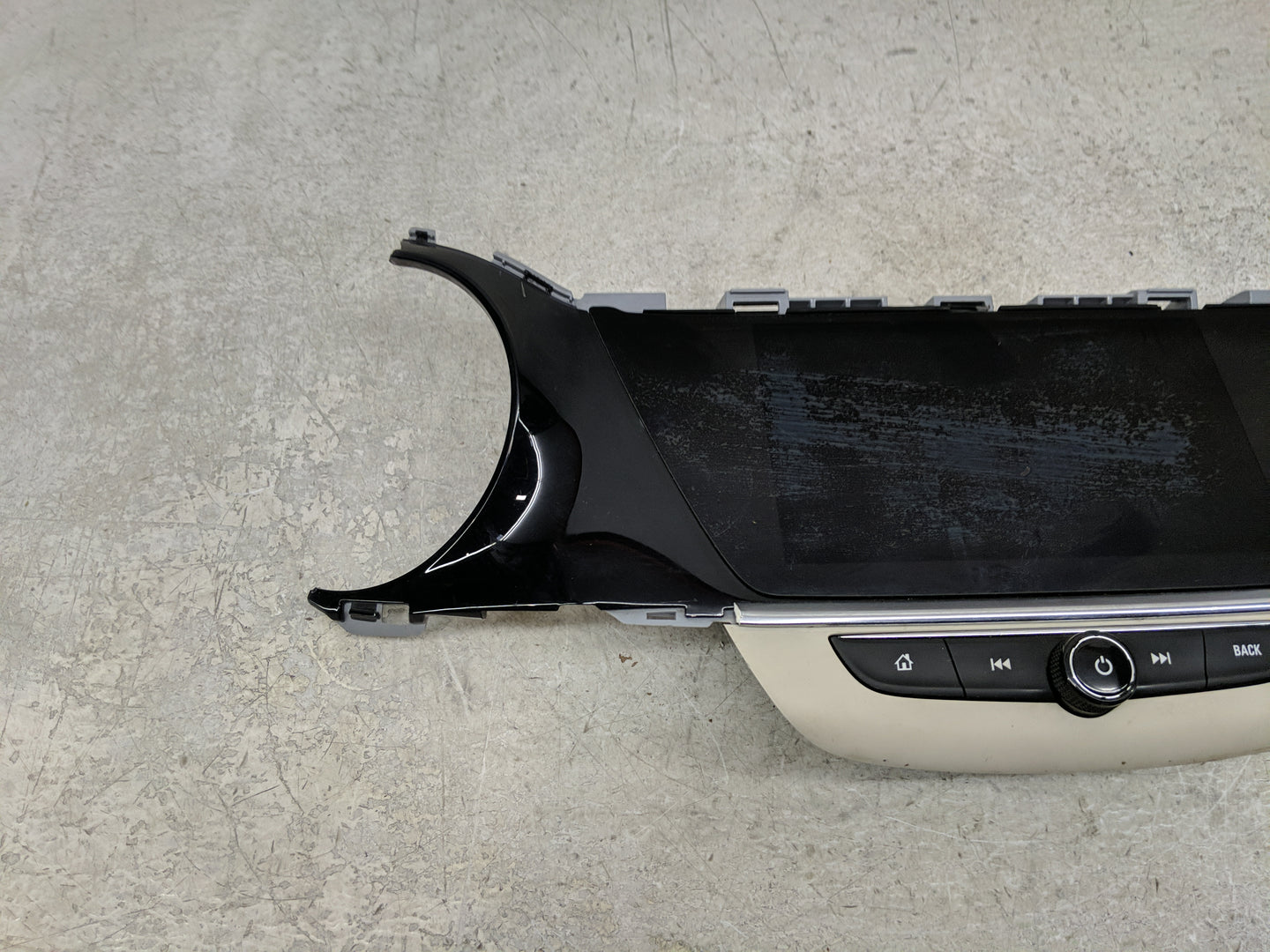 2021 Buick Encore Radio AM FM Cd Player Receiver Replacement P/N:42721359 Fits OEM Used Auto Parts - Oemusedautoparts1.com