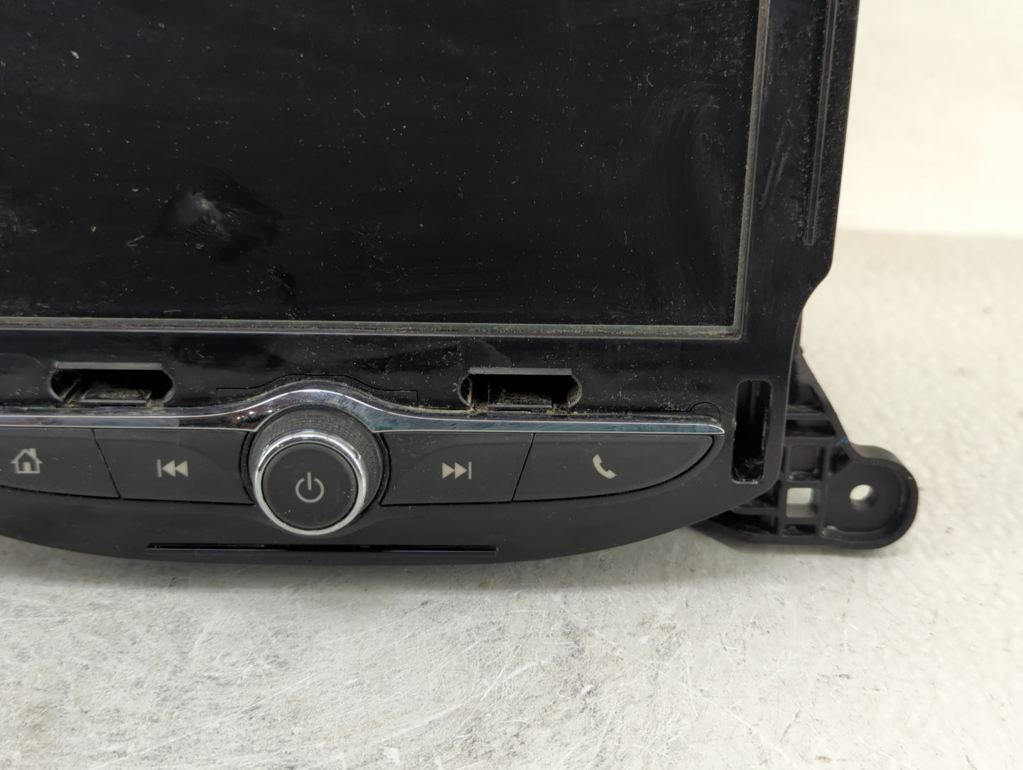 2021 Buick Encore Radio AM FM Cd Player Receiver Replacement P/N:84988340 Fits OEM Used Auto Parts - Oemusedautoparts1.com