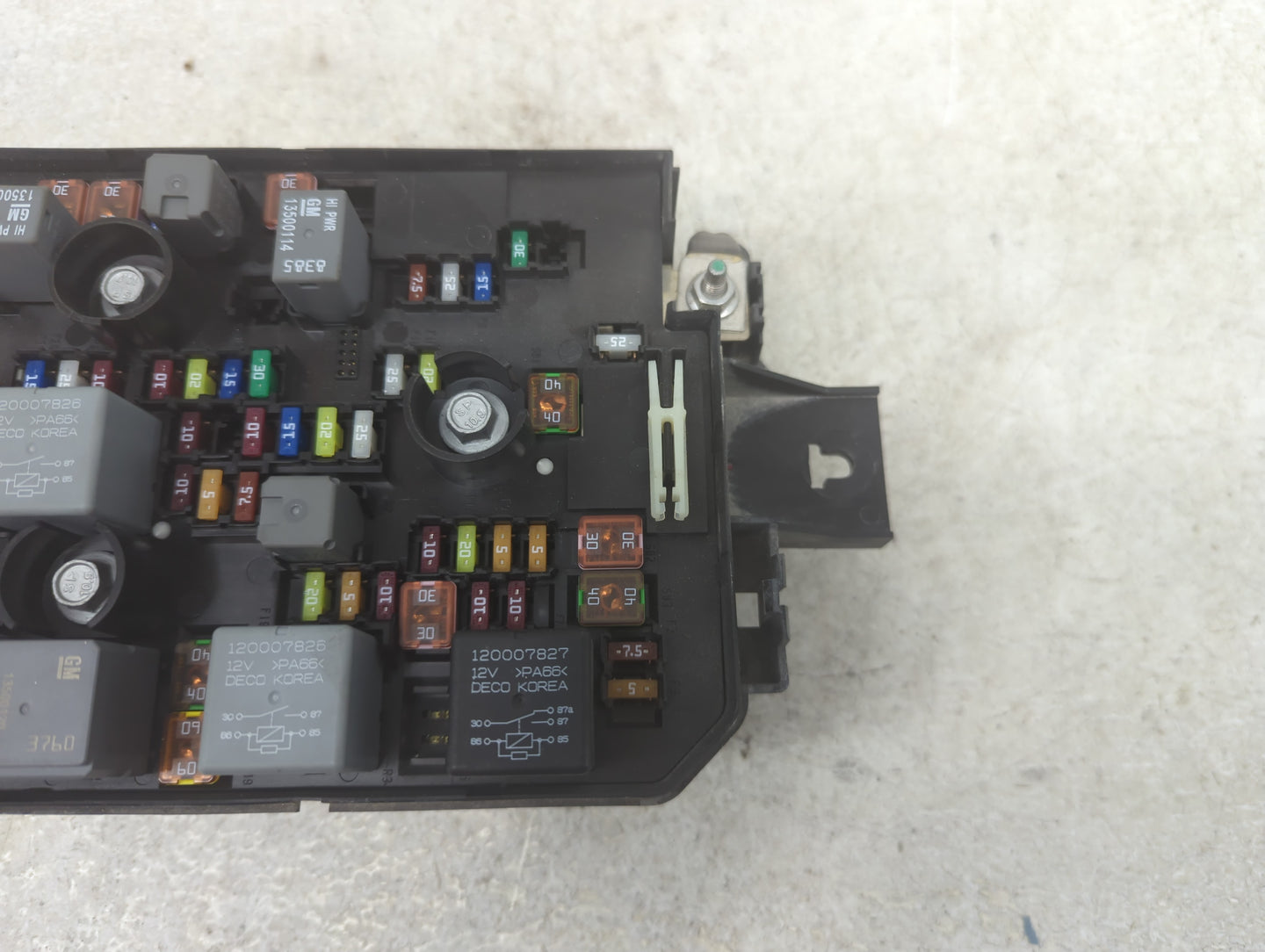 2021 Buick Encore Fusebox Fuse Box Panel Relay Module P/N:42750630 Fits Fits 2018 2019 2020 OEM Used Auto Parts - Oemusedaut