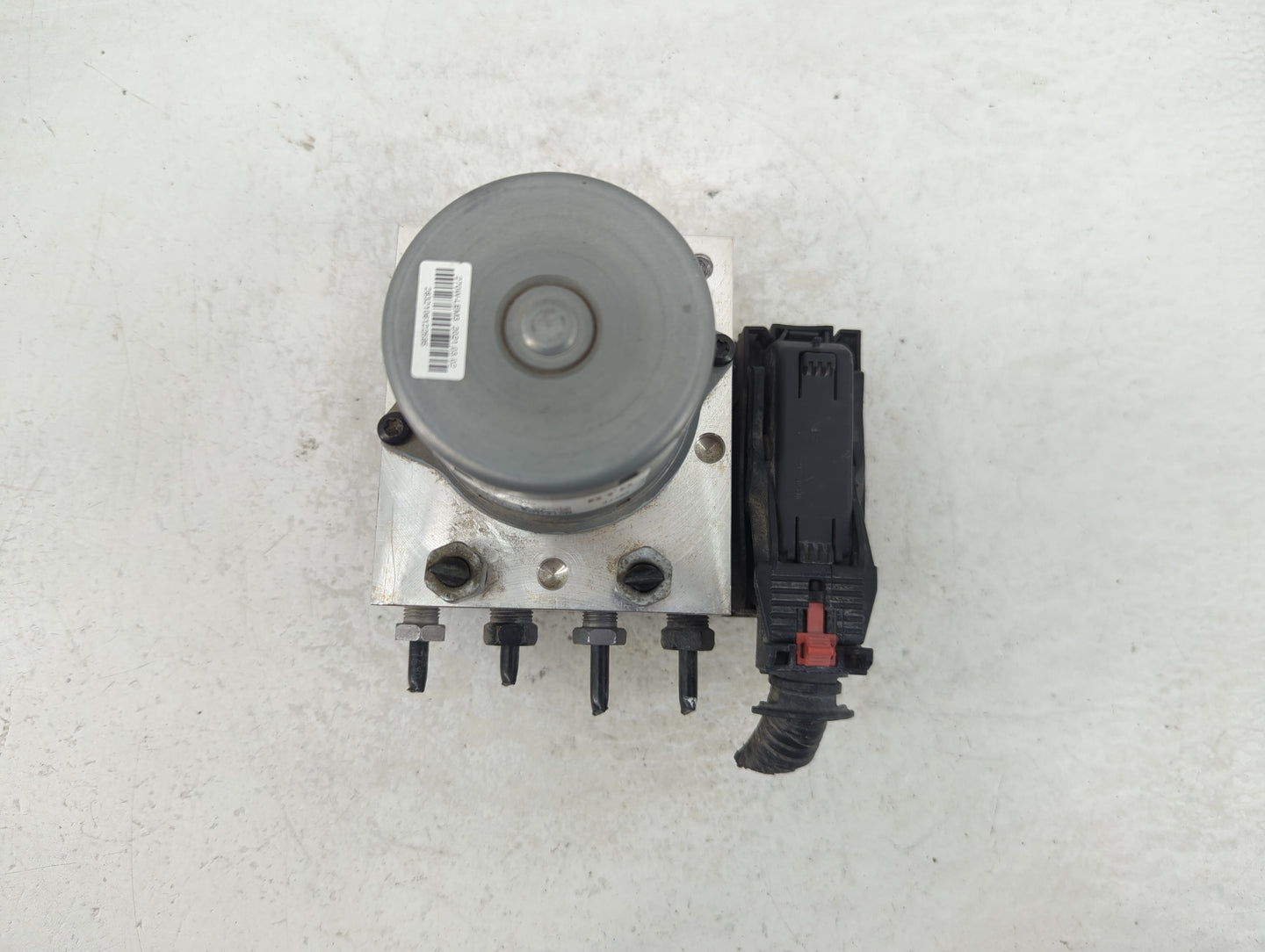 2017-2021 Buick Encore ABS Pump Control Module Replacement P/N:42587917 Fits Fits 2017 2018 2019 2020 2021 OEM Used Auto Par