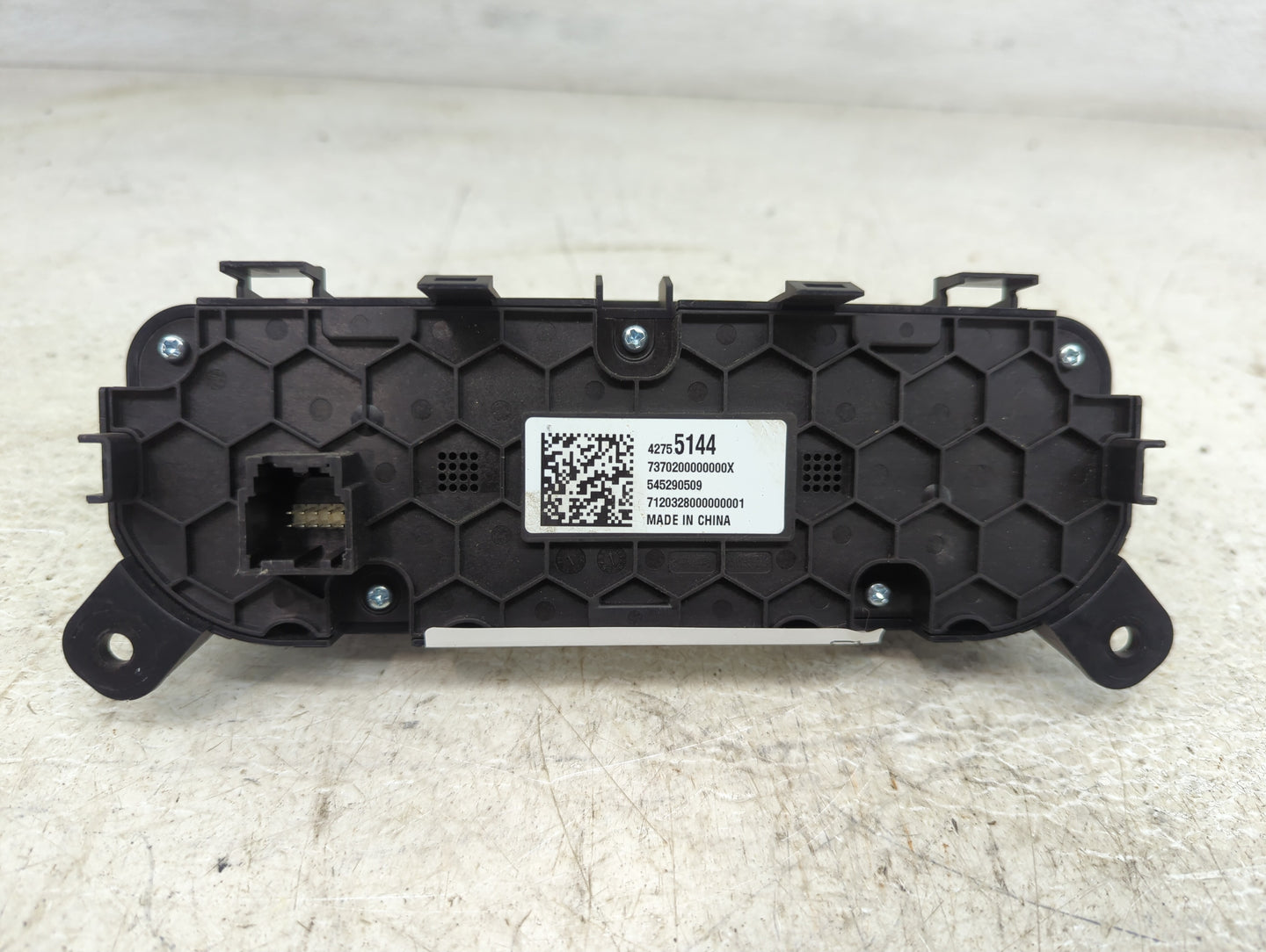 2021 Buick Encore Climate Control Module Temperature AC/Heater Replacement P/N:42755144 Fits OEM Used Auto Parts - Oemusedau