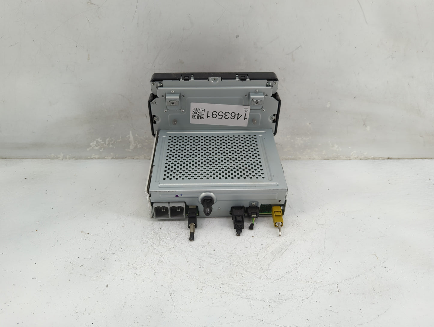 2021 Buick Encore Radio AM FM Cd Player Receiver Replacement P/N:84988340 Fits OEM Used Auto Parts - Oemusedautoparts1.com