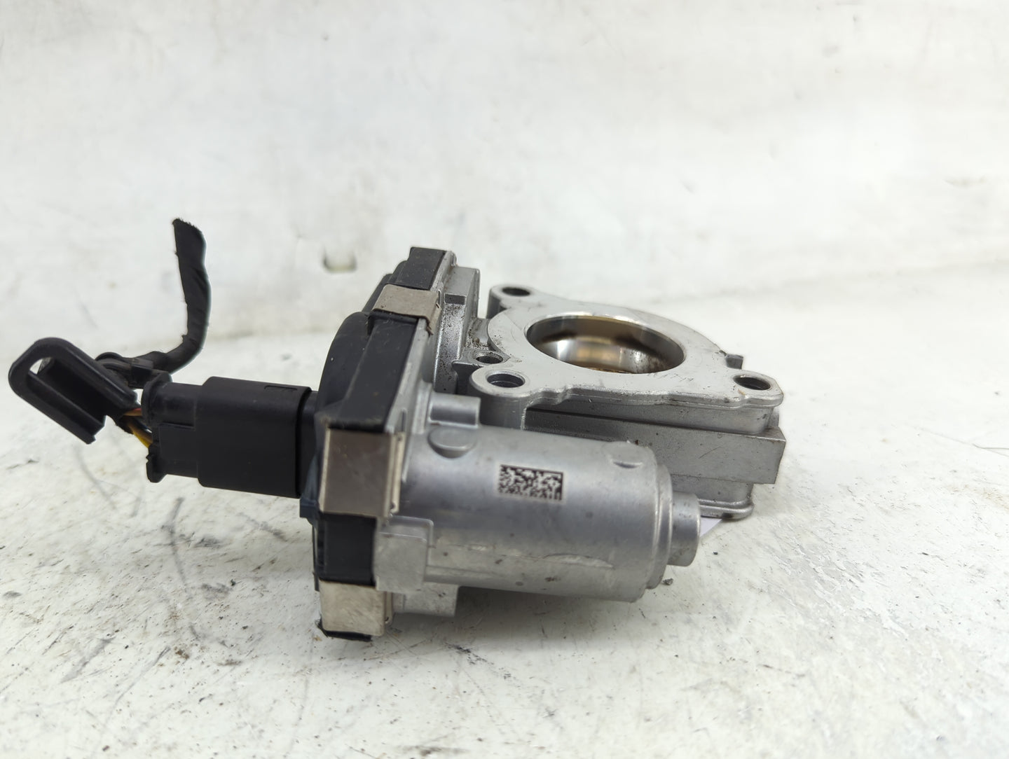 2020-2021 Buick Encore Throttle Body P/N:55510678 Fits Fits 2020 2021 OEM Used Auto Parts - Oemusedautoparts1.com