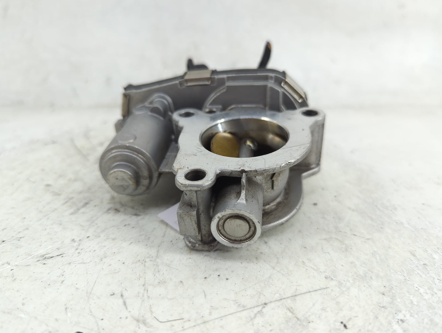 2020-2021 Buick Encore Throttle Body P/N:55510678 Fits Fits 2020 2021 OEM Used Auto Parts - Oemusedautoparts1.com