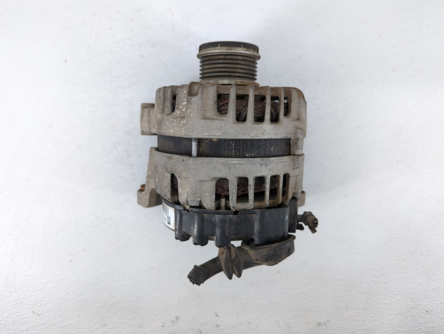 2013-2021 Buick Encore Alternator Replacement Generator Charging Assembly Engine OEM P/N:13597226 Fits OEM Used Auto Parts -
