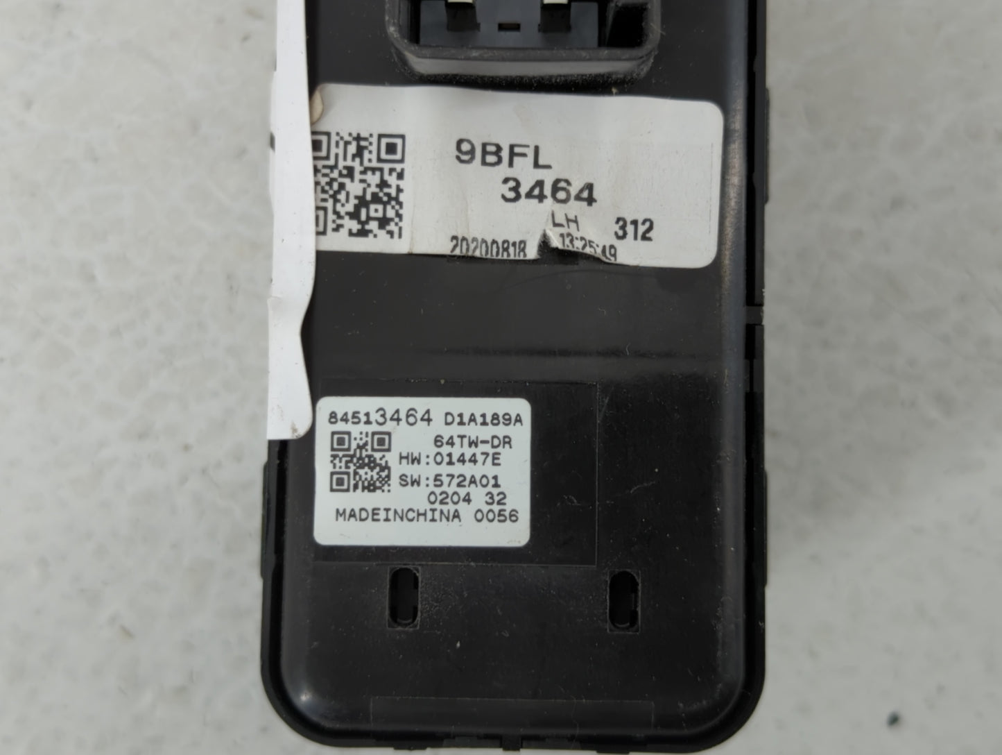 2020-2021 Buick Encore Master Power Window Switch Replacement Driver Side Left P/N:9BFL3464 84513464 Fits Fits 2020 2021 OEM