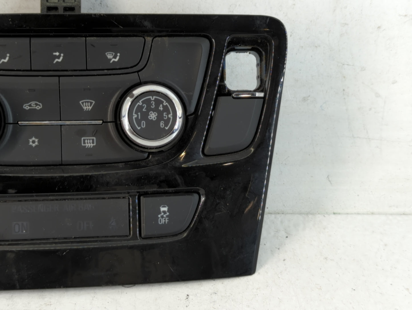 2017-2021 Buick Encore Climate Control Module Temperature AC/Heater Replacement P/N:A2C1134980001 Fits OEM Used Auto Parts -