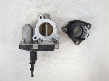2020-2021 Buick Encore Gx Throttle Body P/N:55510678 Fits Fits 2020 2021 OEM Used Auto Parts - Oemusedautoparts1.com