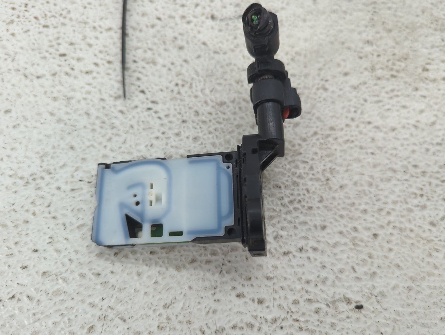 2020-2021 Buick Encore Gx Mass Air Flow Meter Maf - Oemusedautoparts1.com