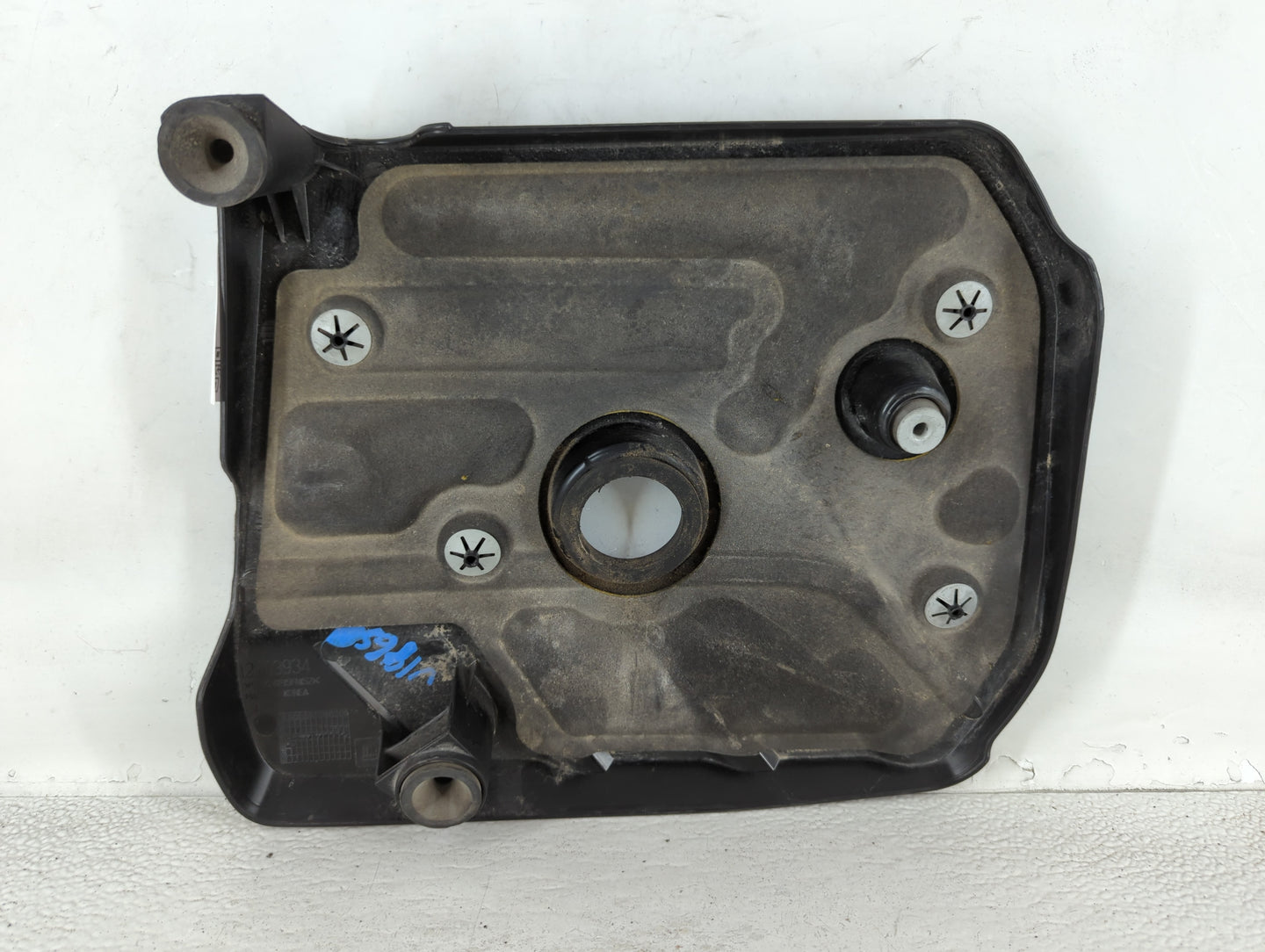 2021 Buick Encore Gx Engine Cover - Oemusedautoparts1.com