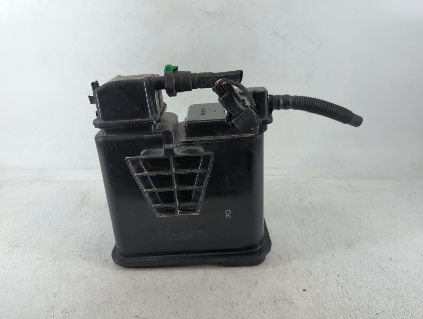 2021 Buick Encore Gx Fuel Vapor Charcoal Canister - Oemusedautoparts1.com