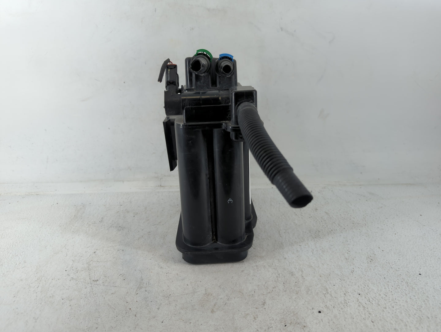2021 Buick Encore Gx Fuel Vapor Charcoal Canister - Oemusedautoparts1.com