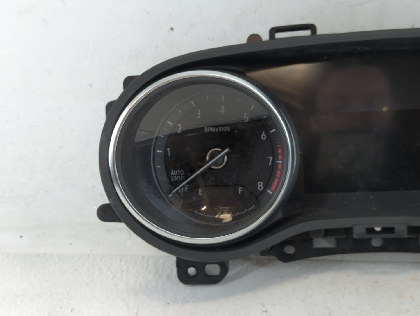 2020-2021 Buick Encore Gx Instrument Cluster Speedometer Gauges P/N:60005852 Fits Fits 2020 2021 OEM Used Auto Parts - Oemus