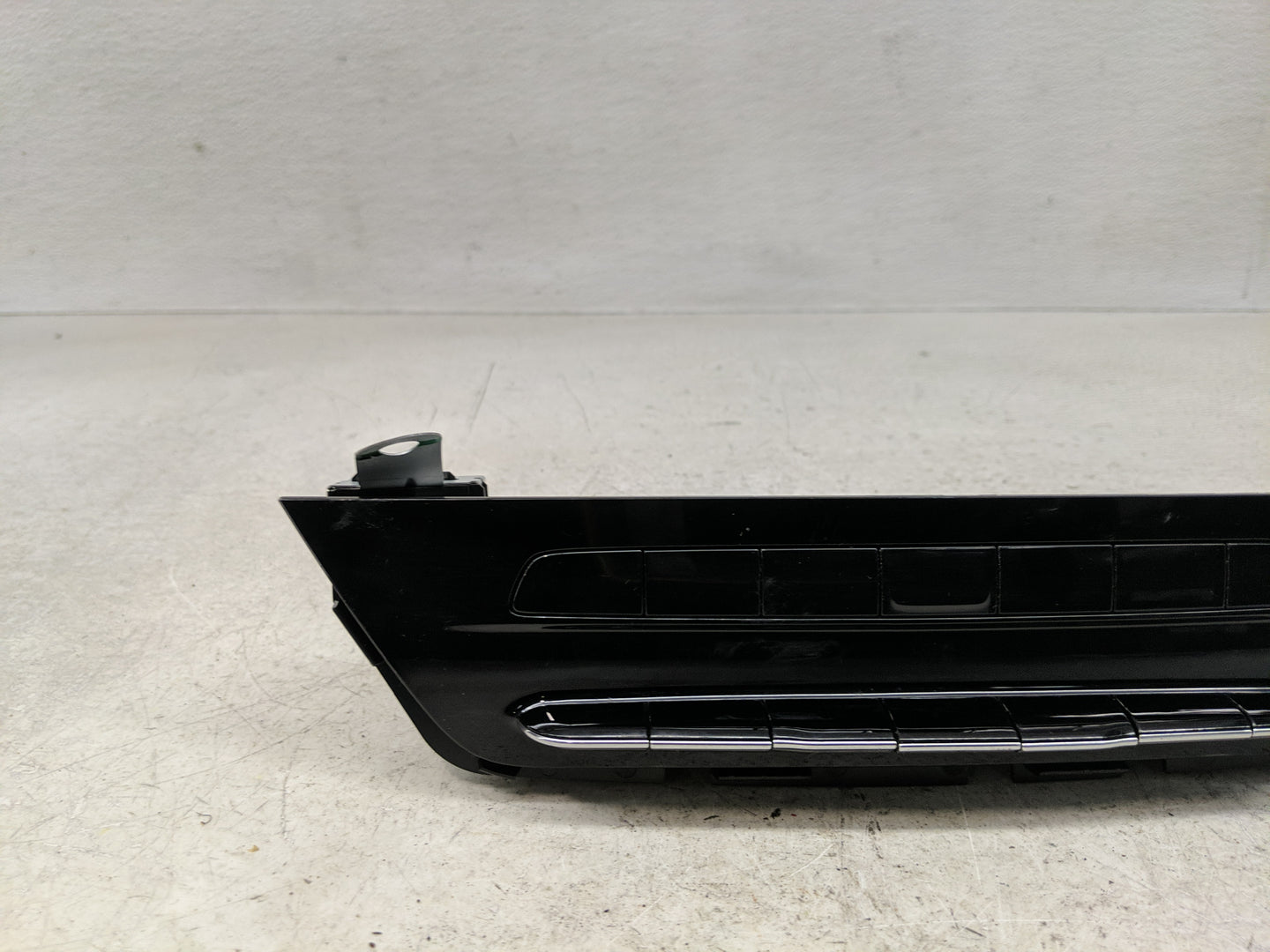 2021-2022 Buick Envision Climate Control Module Temperature AC/Heater Replacement P/N:84904620 Fits Fits 2021 2022 OEM Used 