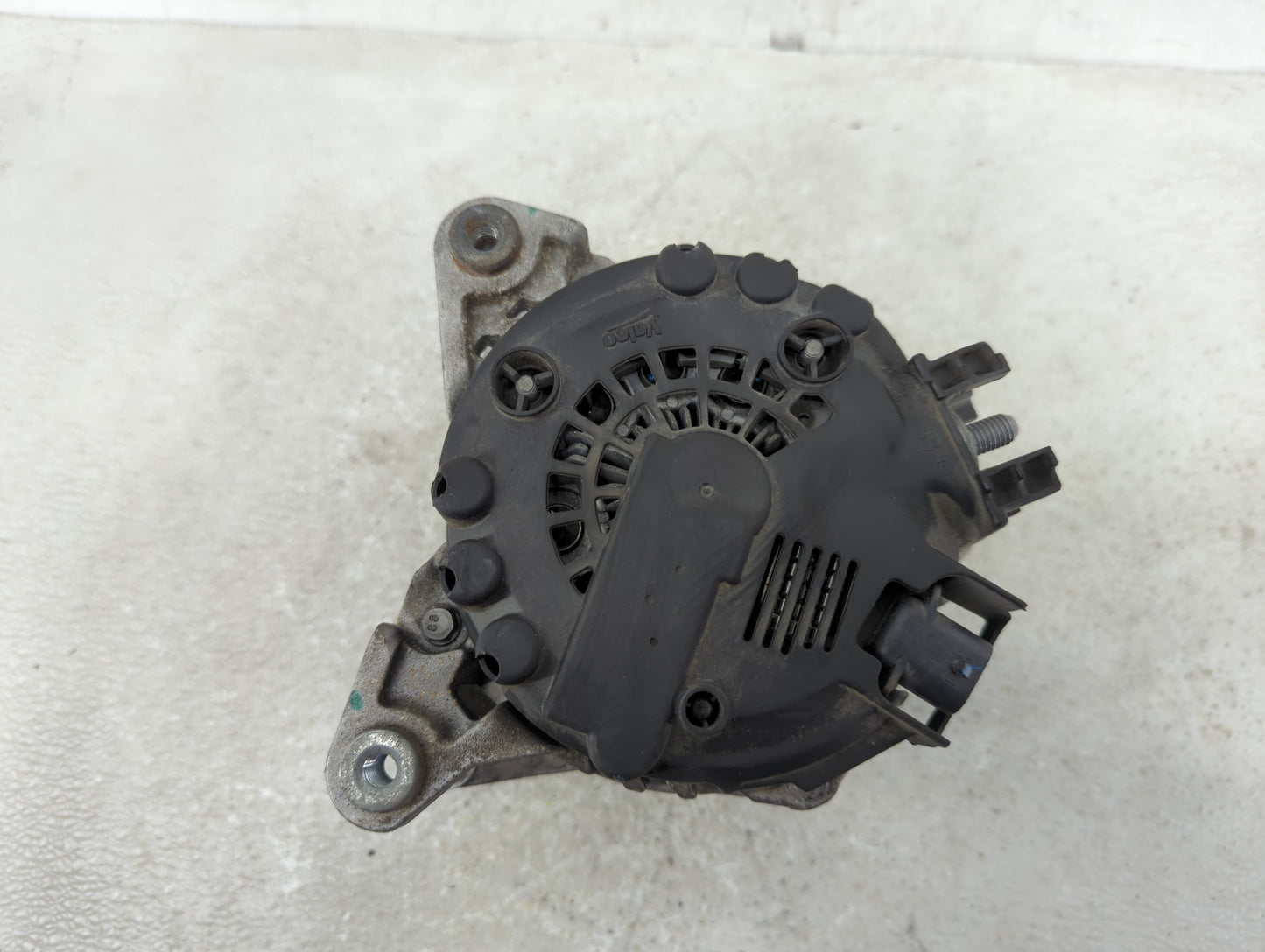 2021-2022 Buick Envision Alternator Replacement Generator Charging Assembly Engine OEM P/N:654559939 26339092 Fits Fits 2021