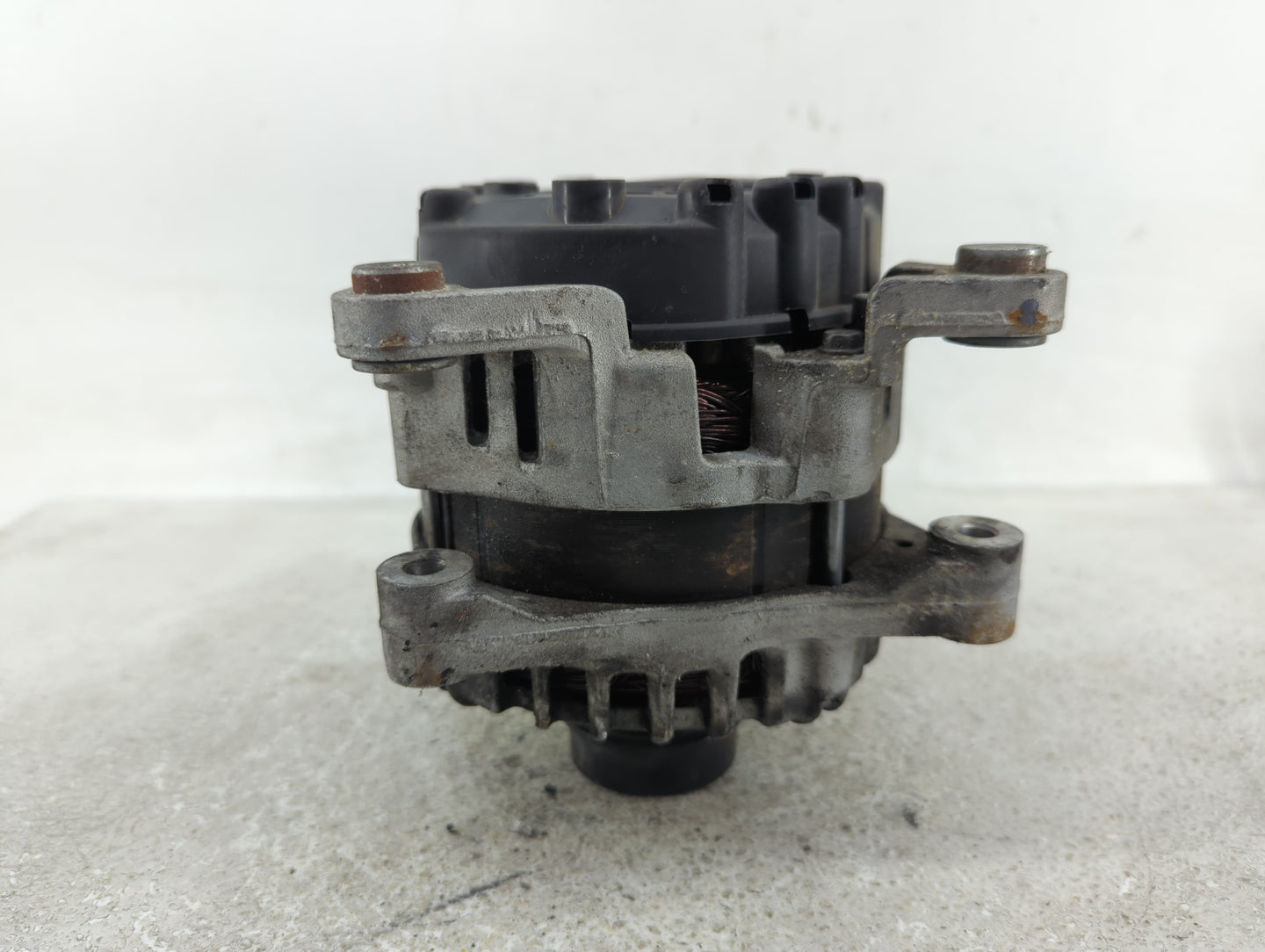 2021-2022 Buick Envision Alternator Replacement Generator Charging Assembly Engine OEM P/N:654559939 26339092 Fits Fits 2021