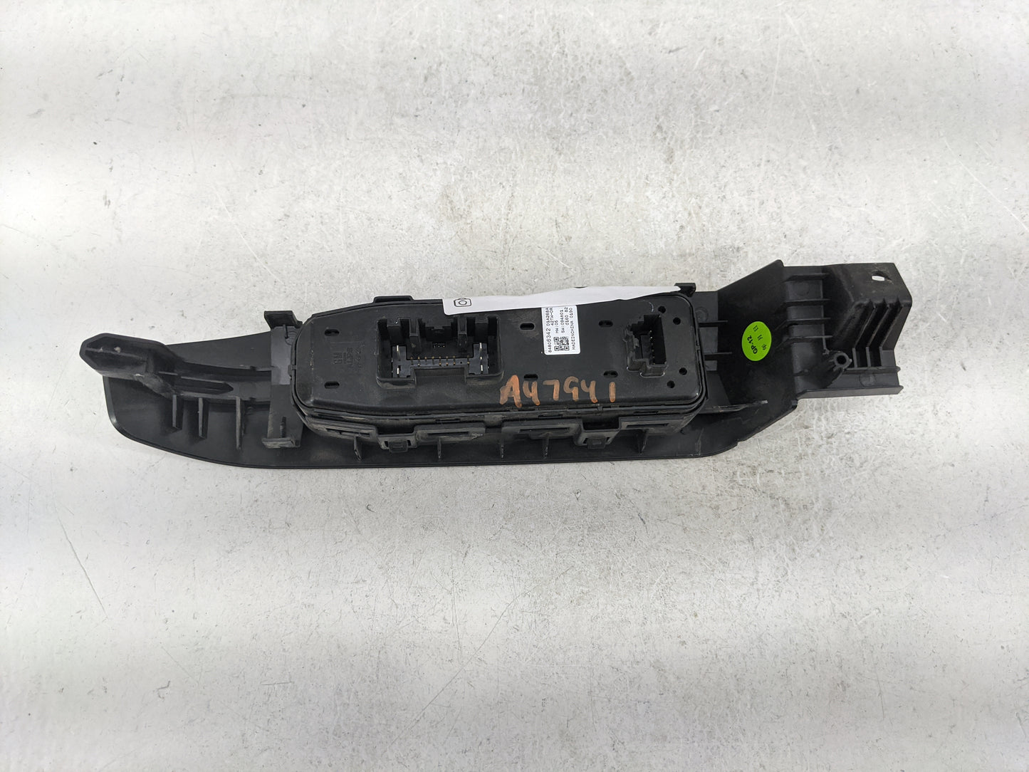 2020 Cadillac Ct4 Master Power Window Switch Replacement Driver Side Left P/N:84806342 D1A268A, 42TW-DR Fits OEM Used Auto P