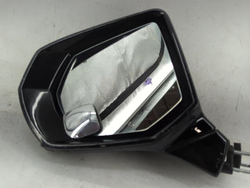 2021-2022 Cadillac Escalade Driver Side View Mirror - Left Door Mirror OEM Used - Oemusedautoparts1.com