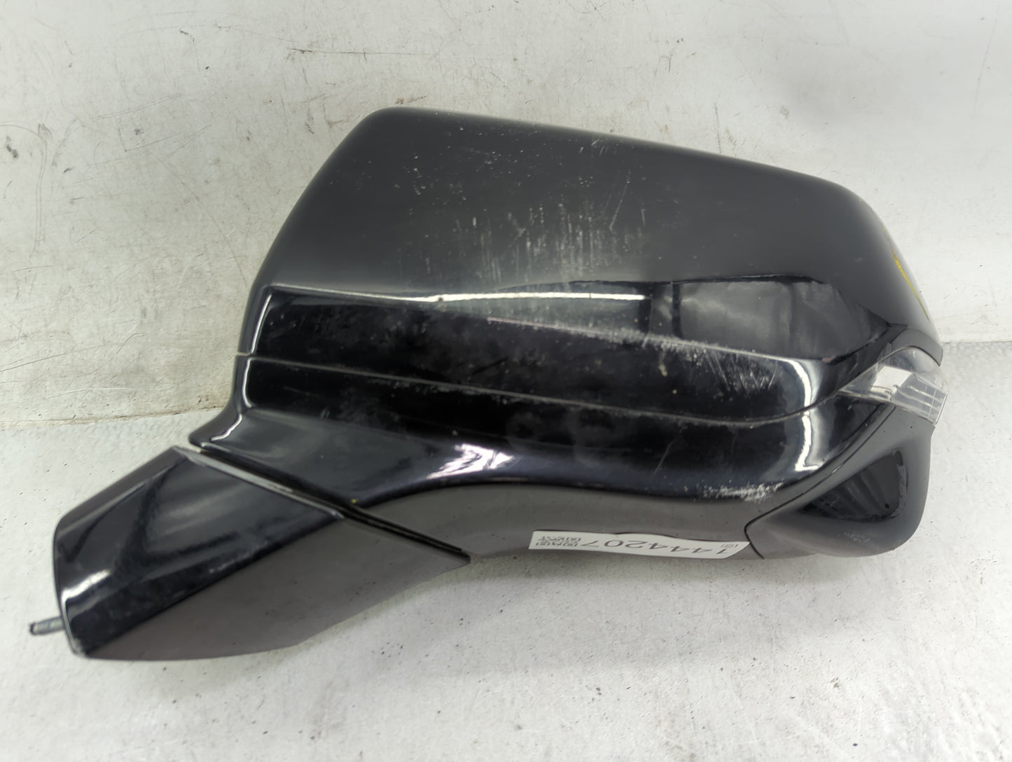 2021-2022 Cadillac Escalade Driver Side View Mirror - Left Door Mirror OEM Used - Oemusedautoparts1.com