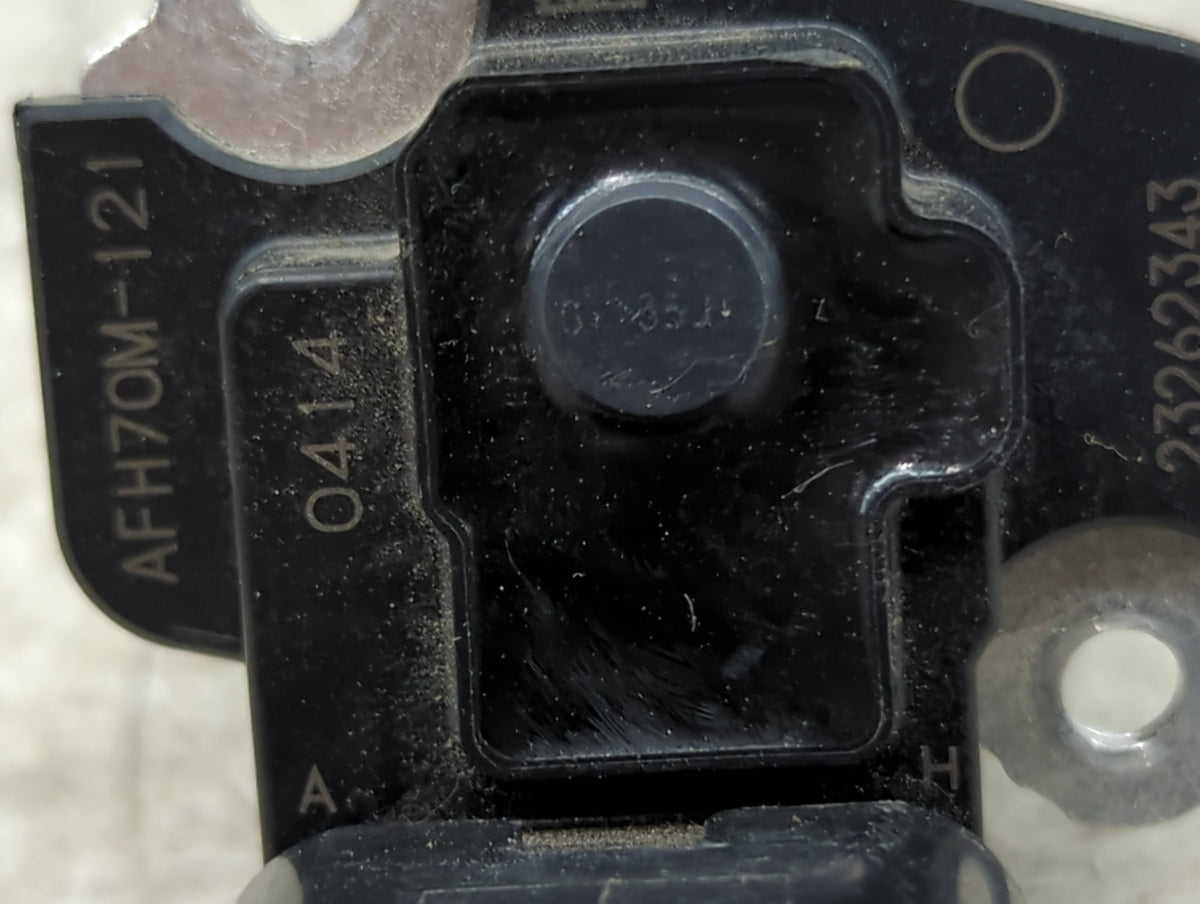 2017-2020 Cadillac Xt5 Mass Air Flow Meter Maf Sensor 1489722 - Oemusedautoparts1.com
