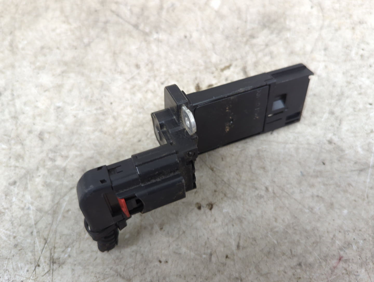 2017-2020 Cadillac Xt5 Mass Air Flow Meter Maf 1489722 - Oemusedautoparts1.com