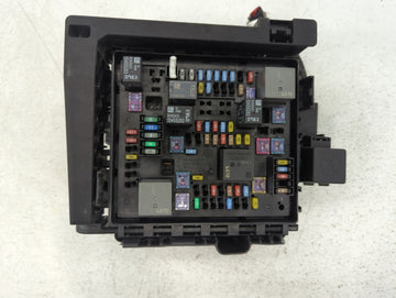 2021 Cadillac Xt5 Fusebox Fuse Box Panel Relay Module P/N:7154-0936-30 Fits OEM Used Auto Parts