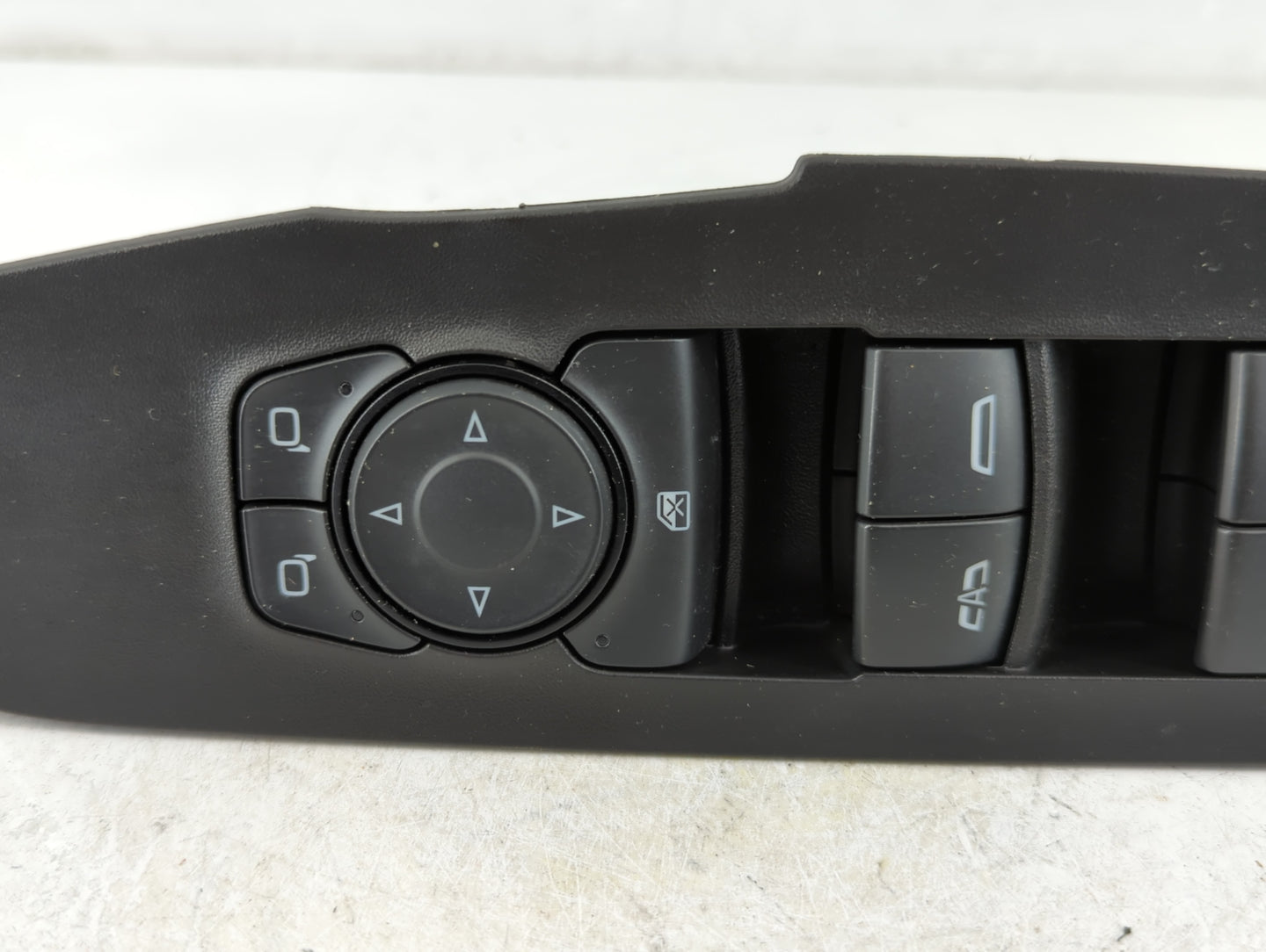 2019-2022 Chevrolet Blazer Master Power Window Switch Replacement Driver Side Left P/N:84513464 Fits OEM Used Auto Parts - O