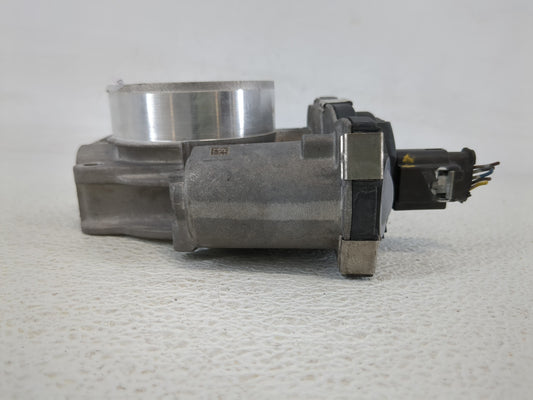 2020-2022 Chevrolet Blazer Throttle Body P/N:3650AA12676296AA5242B 12671014 Fits Fits 2016 2017 2018 2019 2020 2021 2022 OEM Used Auto Parts