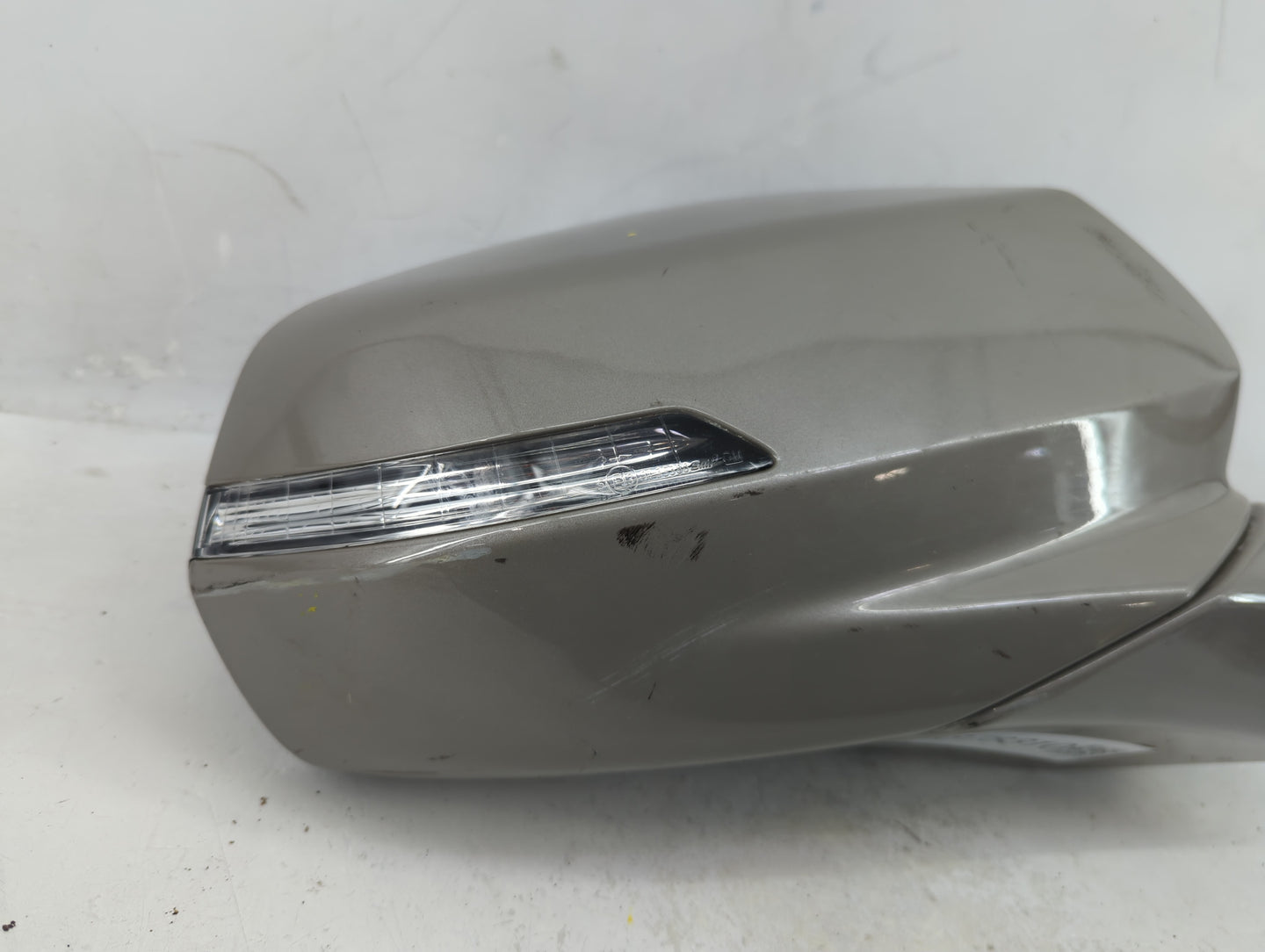 2019-2022 Chevrolet Blazer Passenger Side View Mirror - Right Door Mirror OEM Used - Oemusedautoparts1.com