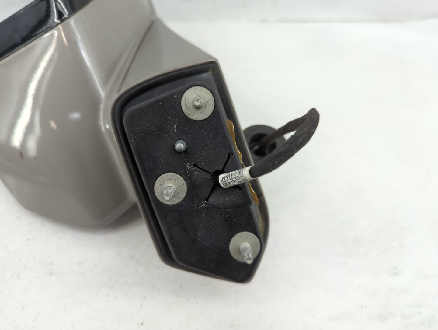 2019-2022 Chevrolet Blazer Passenger Side View Mirror - Right Door Mirror OEM Used - Oemusedautoparts1.com